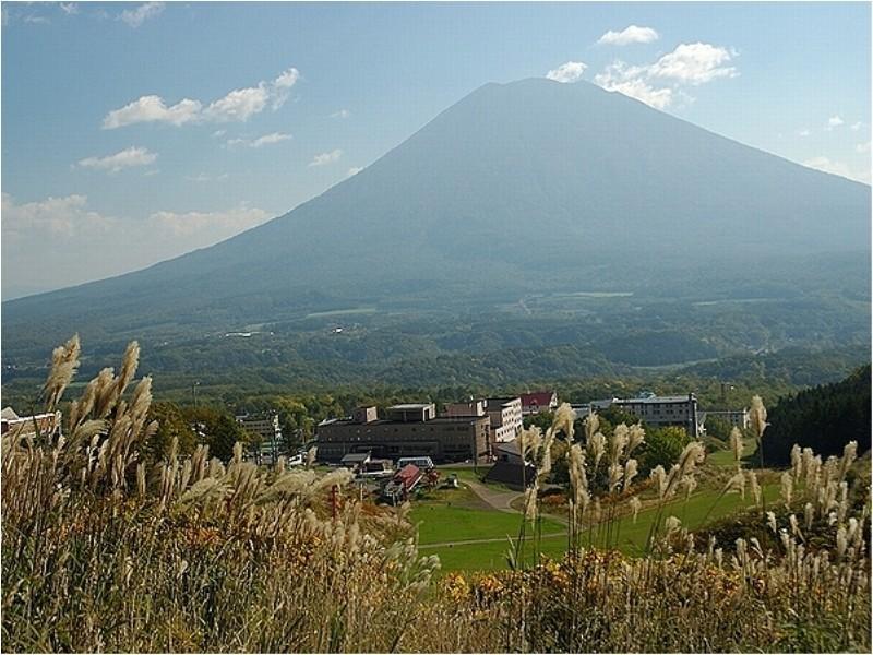 Hotel Niseko Alpen Кучан Екстериор снимка