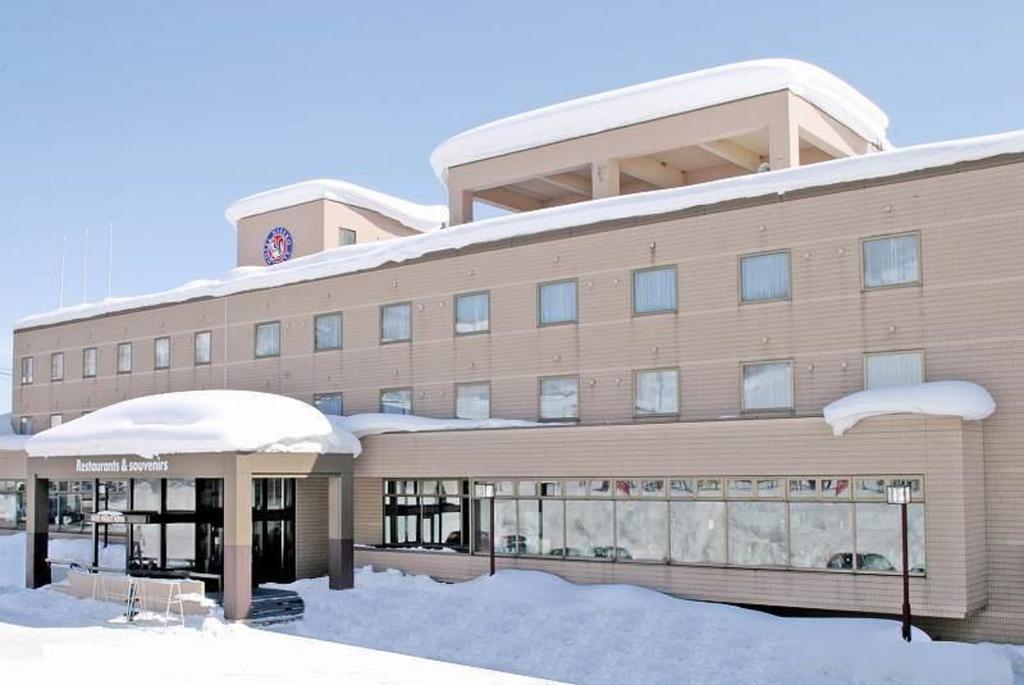 Hotel Niseko Alpen Кучан Екстериор снимка