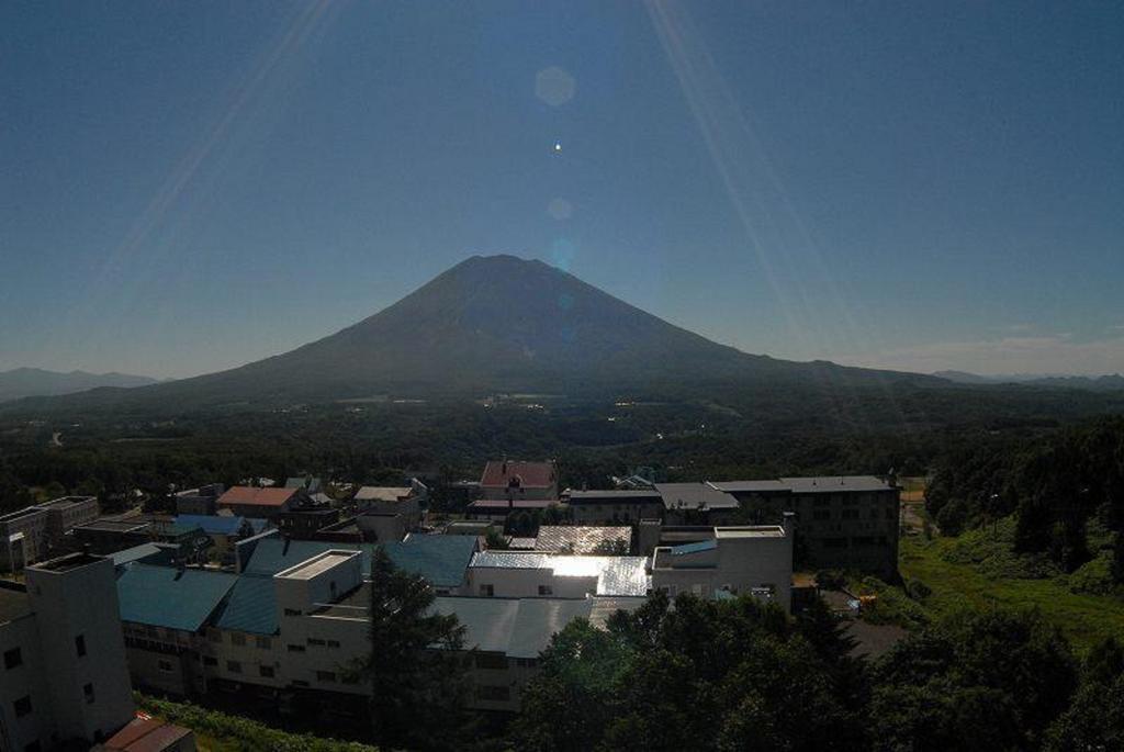 Hotel Niseko Alpen Кучан Екстериор снимка